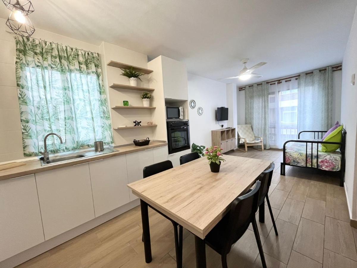 Appartamento Casa Melina Arona  Esterno foto