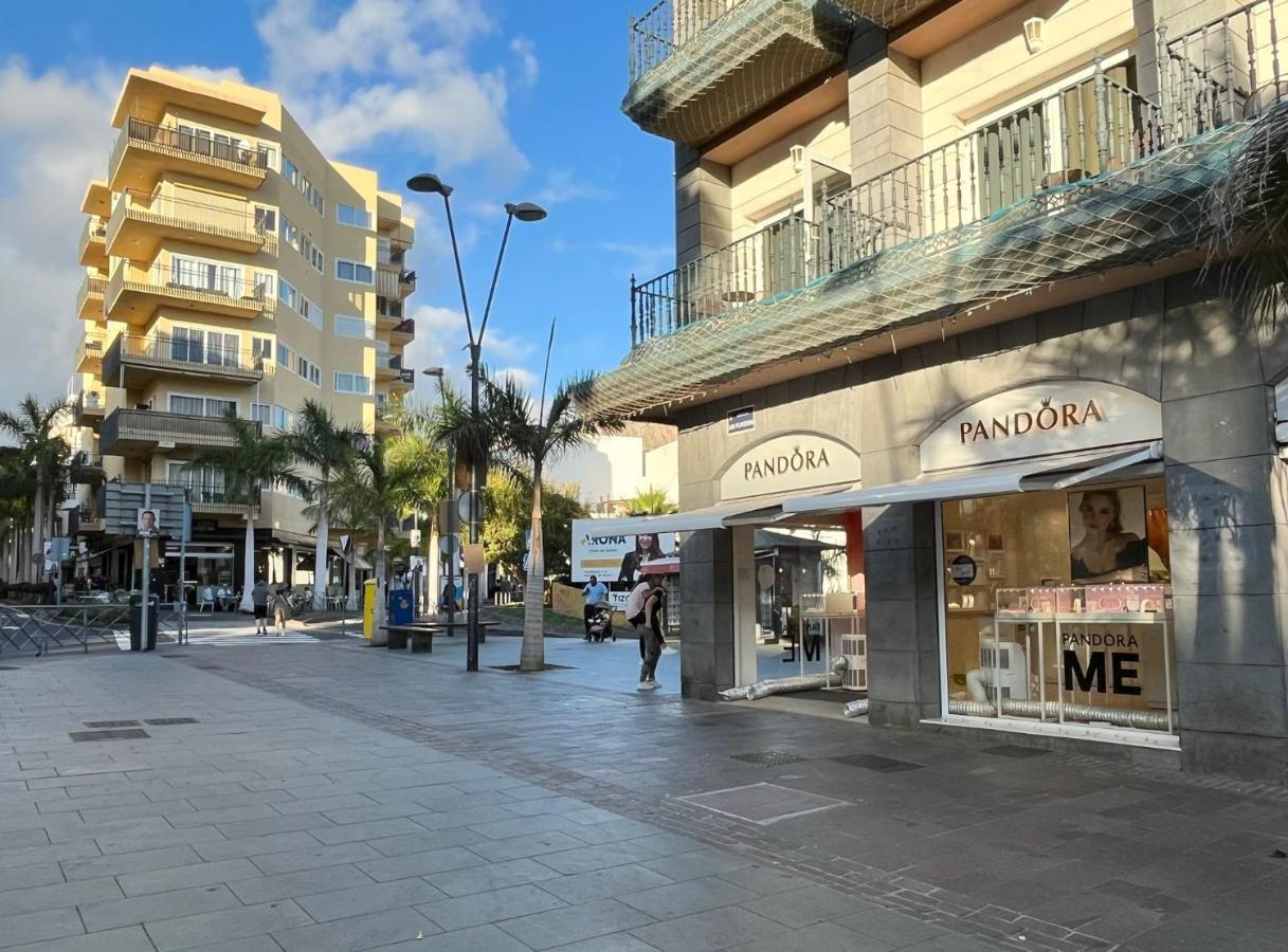 Appartamento Casa Melina Arona  Esterno foto